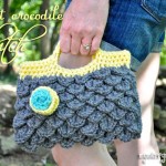 Crochet Crocodile Stitch Purse with a Free Pattern and Tutorial
