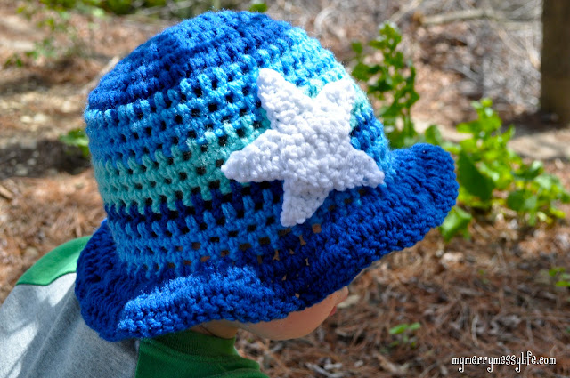 Crochet Ocean Sun Hat with Starfish