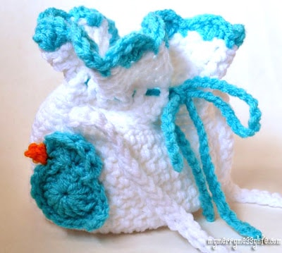 Free Crochet Pattern for a Crochet Little Girl's Purse - Bluebird Version