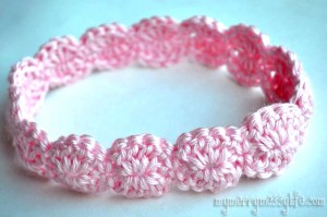 Free Pattern for a Sweet Crochet Shell Headband for any size