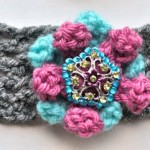 My Merry Messy Life: Crochet V-Stitch Bracelet Cuff - Free Pattern