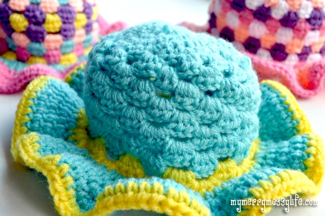 Free Crochet Granny Stitch Sun Hat Pattern for Girls