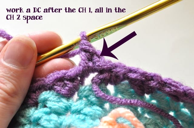 Crochet Seed Stitch Purse - How to Keep the Same Color, Step 3