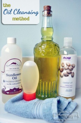 Natural and Non-Toxic Face Cleansing with Oil