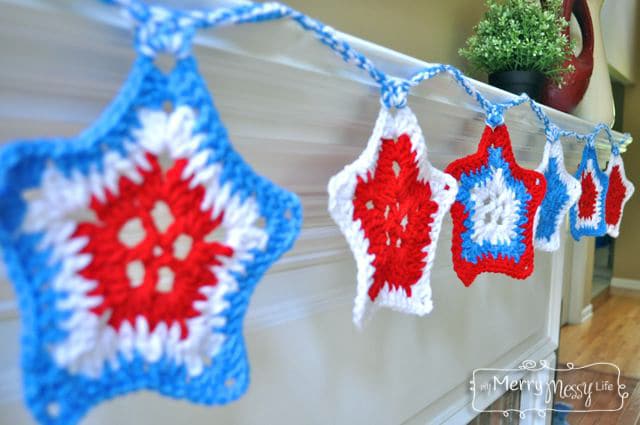 Crochet Star Mantle Garland - Free Pattern