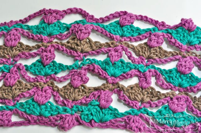 My Merry Messy Life: Crochet Clover Lattice Stitch - Close-up