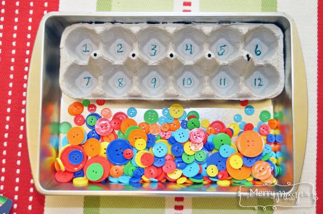 Montessori Preschool Tray - Button Counting and Sorting