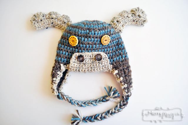 Free Crochet Moose Beanie Pattern in all sizes from newborn to adult!