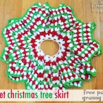Crochet Christmas Tree Skirt - Granny Stitch Star - Free Pattern via My Merry Messy Life