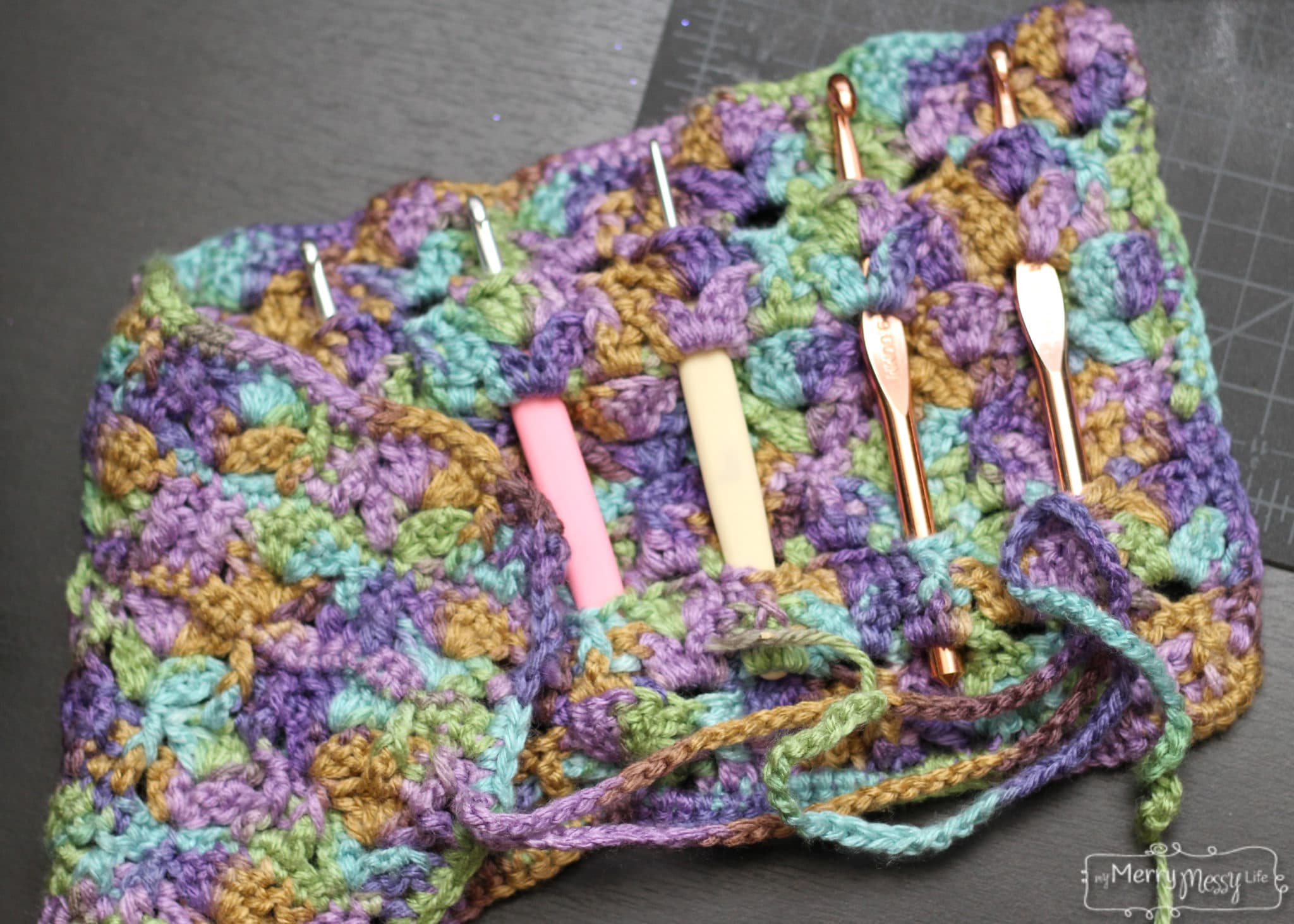 Free Crochet Pattern for a Crochet Hook Case