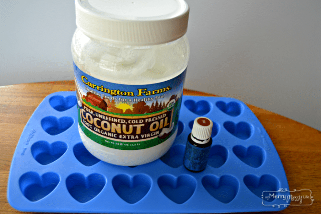 Oil pulling made easy! No more excuses to skip this healthy, detoxifying habit.
