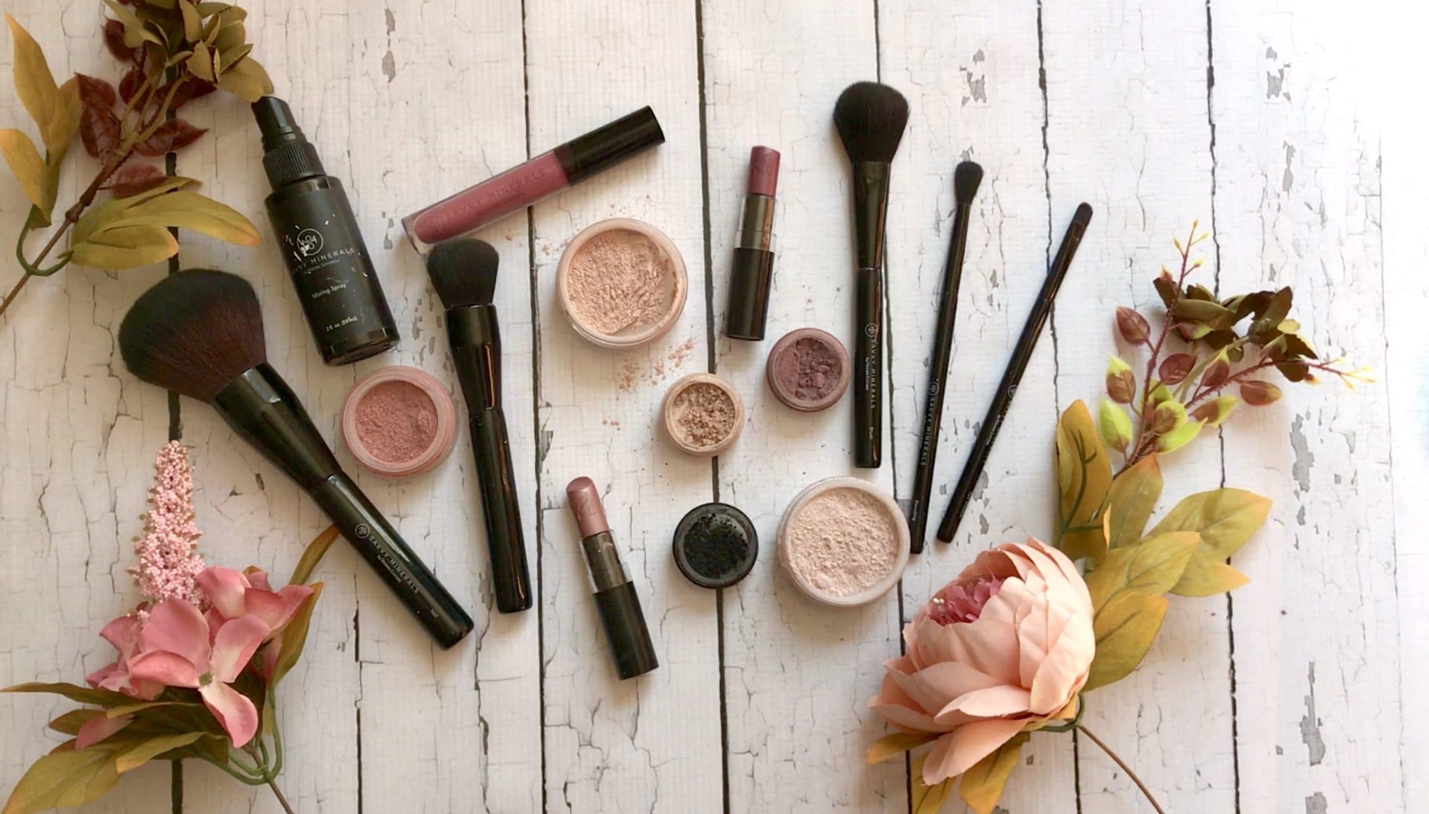 Natural, Safe Makeup and How to Apply It