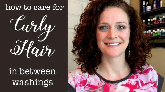 How to Care for Curly Hair in Between Washings