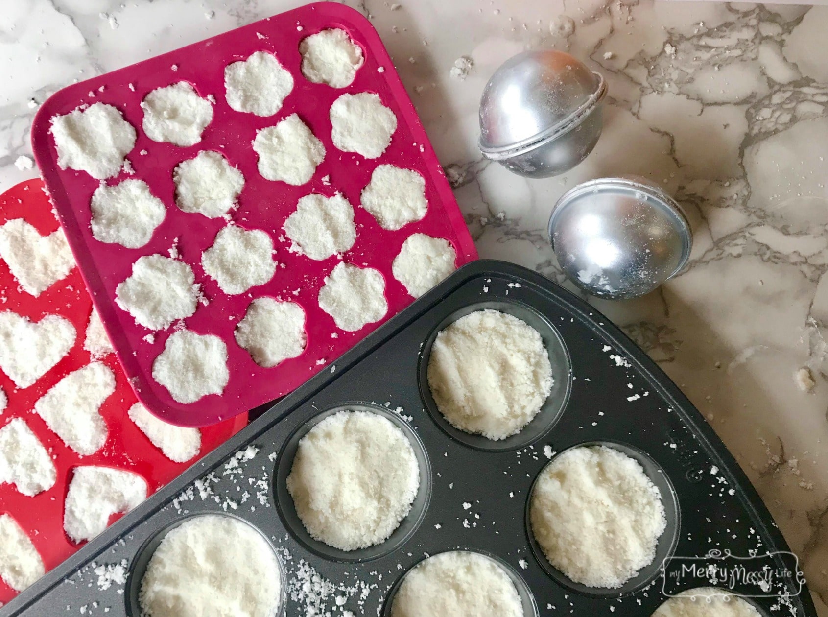 Homemade Fizzy Bath Bombs Recipe - using flower and heart molds