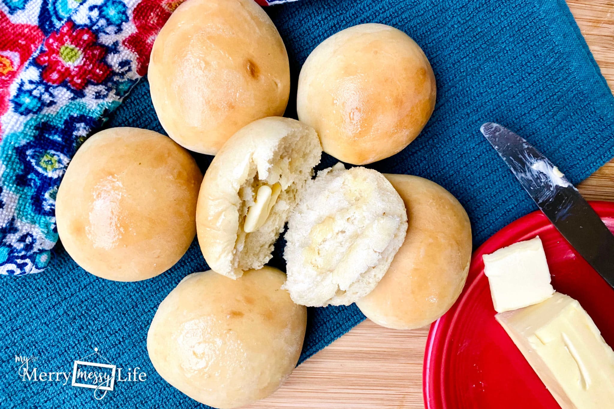 Sweet Dinner Rolls Recipe in a Bread Machine - buttery, soft and delicious