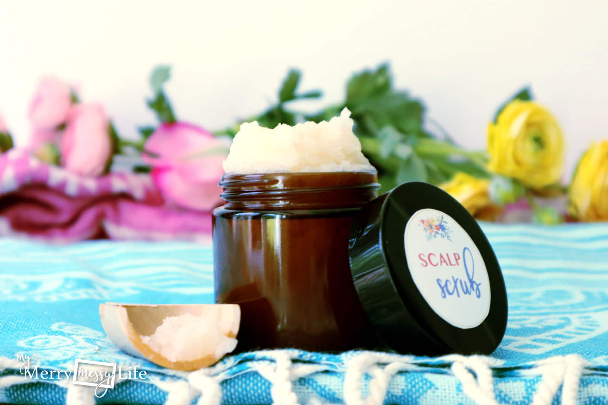 DIY Natural Peppermint Scalp Scrub with Coconut Oil, Sugar, Honey, Apple Cider Vinegar and Essential Oils