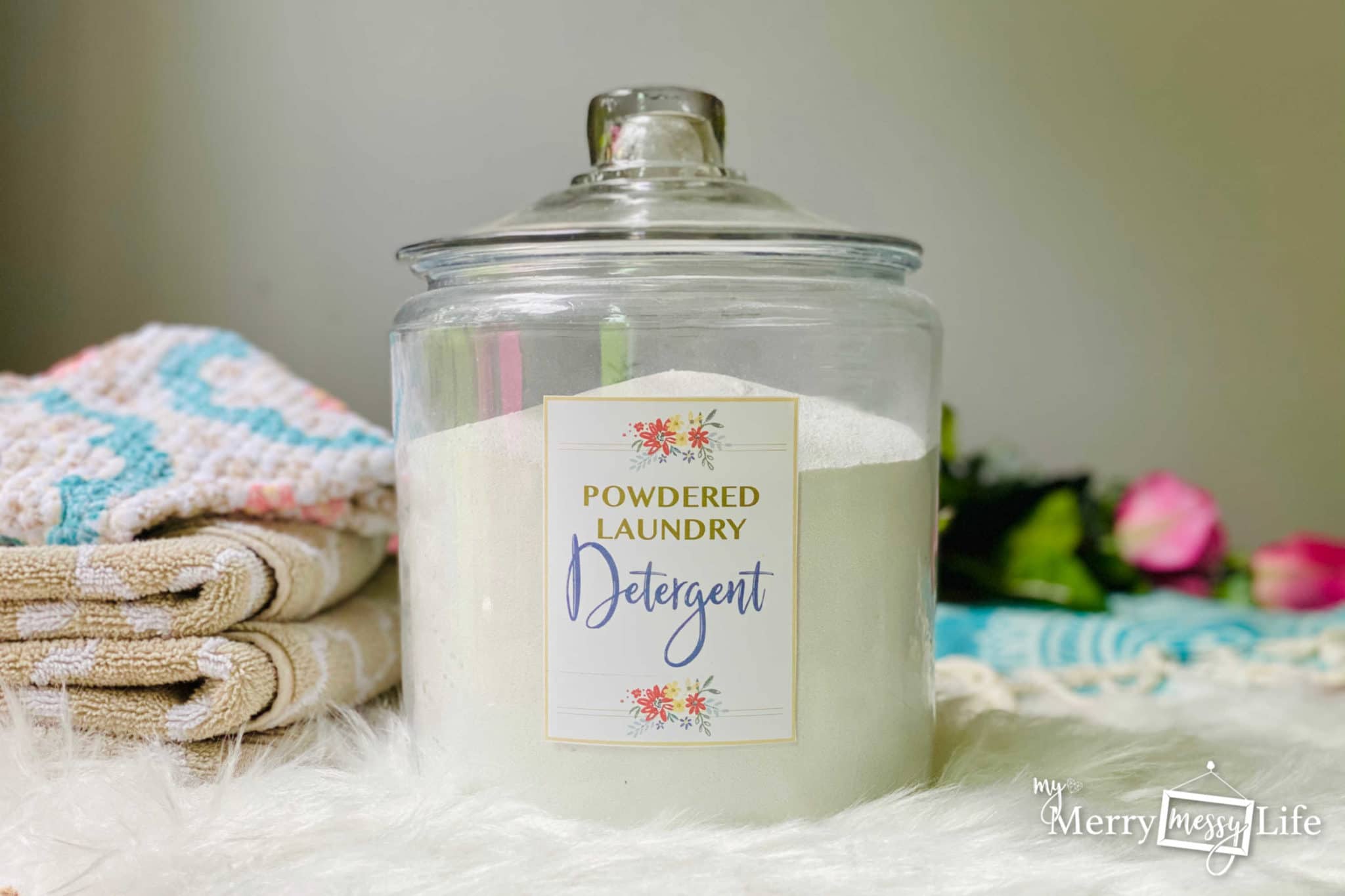 DIY Natural Powdered Laundry Detergent