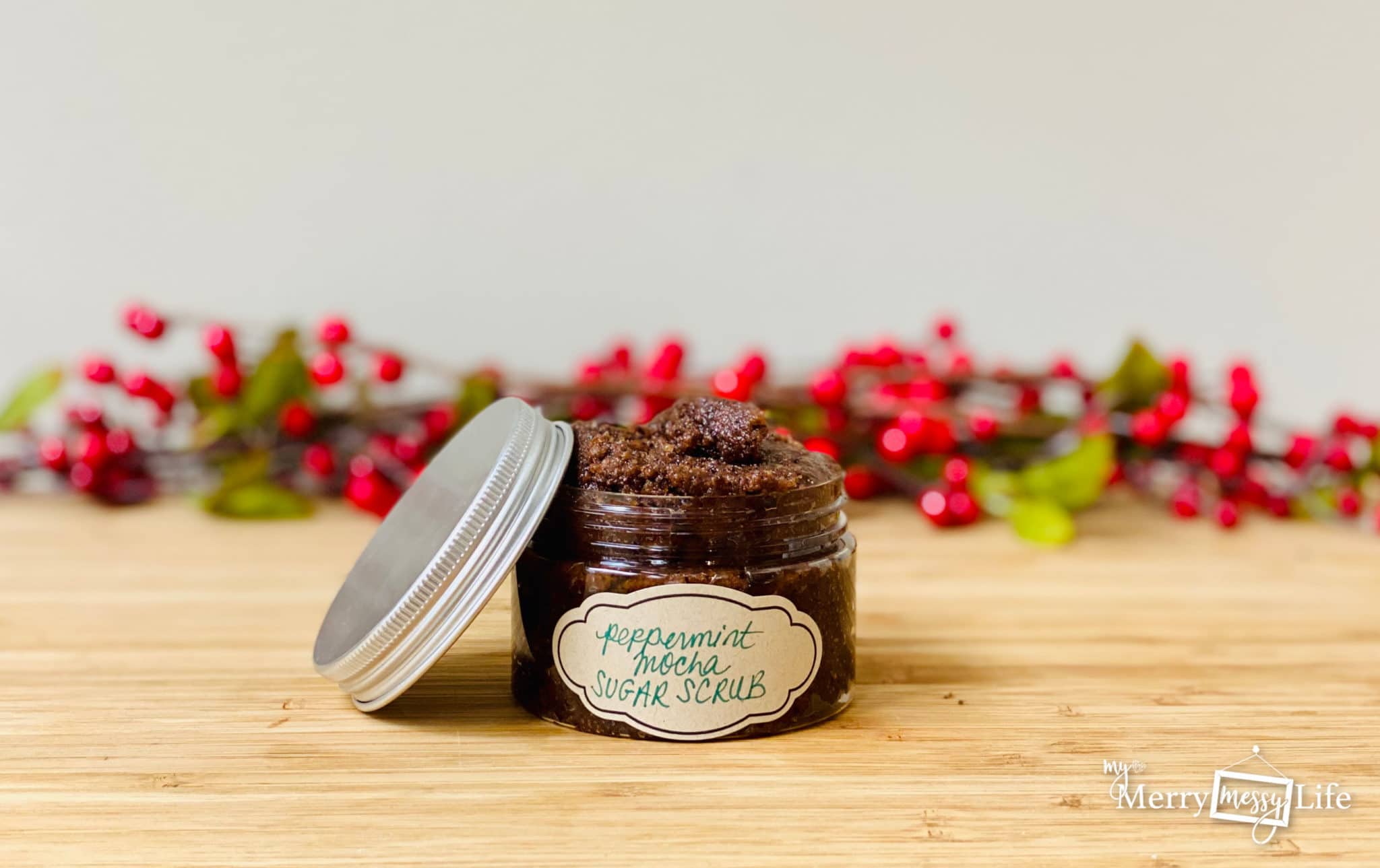 Natural Peppermint Mocha Sugar Scrub Recipe - perfect to make and give as gifts to friends, family and teachers!